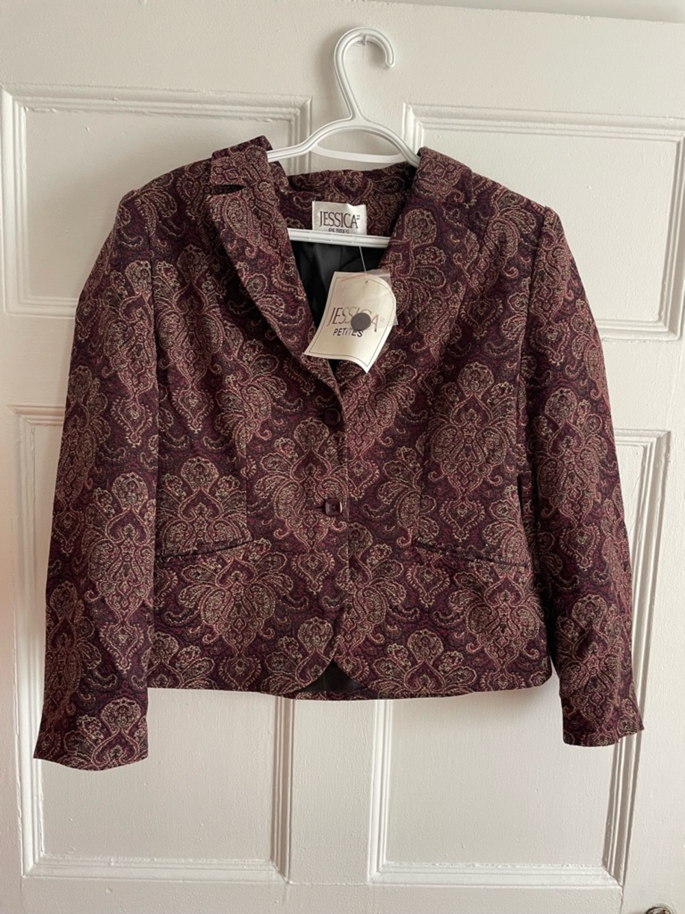 Jessica | NWT vintage Women's Burgundy Paisley Blazer